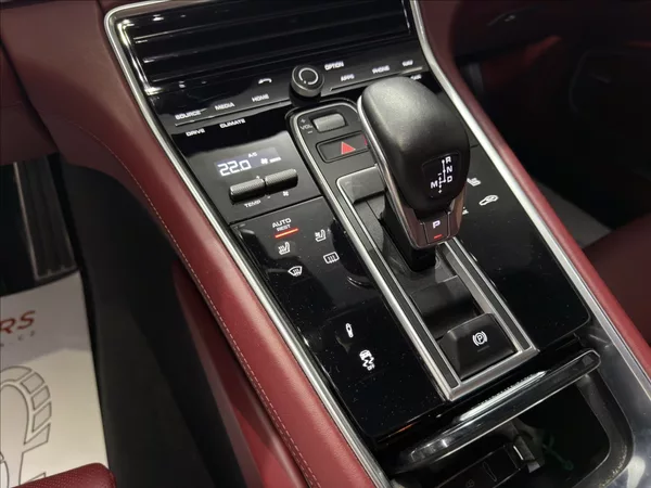 Porsche Panamera 4,0 4S 421HP CHORNO DOVĚRY - foto 19
