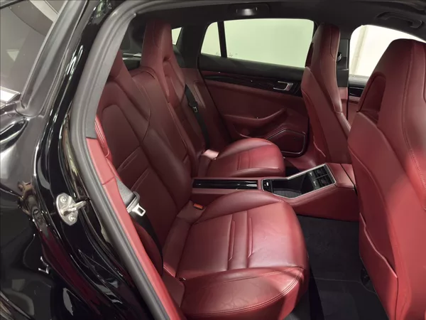 Porsche Panamera 4,0 4S 421HP CHORNO DOVĚRY - foto 26