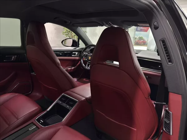 Porsche Panamera 4,0 4S 421HP CHORNO DOVĚRY - foto 27