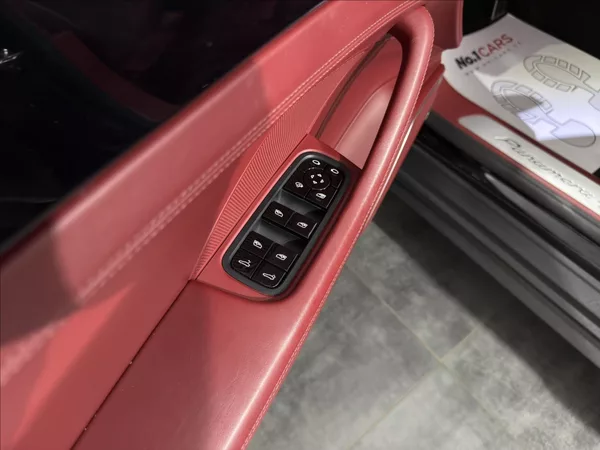 Porsche Panamera 4,0 4S 421HP CHORNO DOVĚRY - foto 7