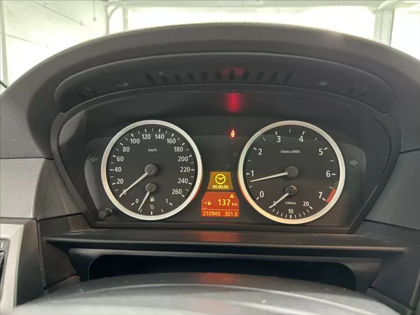 BMW Řada 5 2,2 520i V6 ANGEL SUPER STAV - foto 12