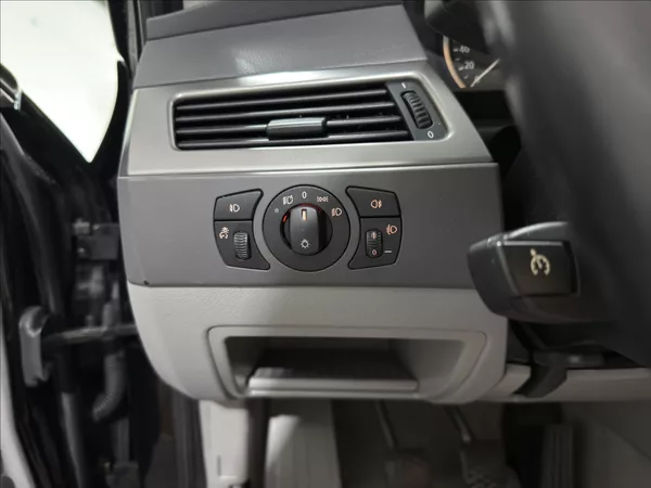BMW Řada 5 2,2 520i V6 ANGEL SUPER STAV - foto 14