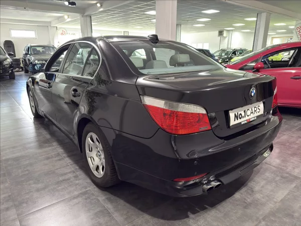 BMW Řada 5 2,2 520i V6 ANGEL SUPER STAV - foto 4