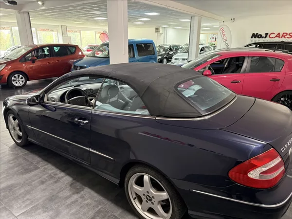 Mercedes-Benz CLK 1,8 200 KEY-LESS BI-XEN WHIT - foto 24