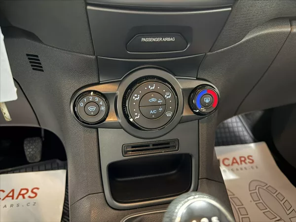 Ford Fiesta 1,0 i 1.MAJITEL ČIDLA KLIMA - foto 13