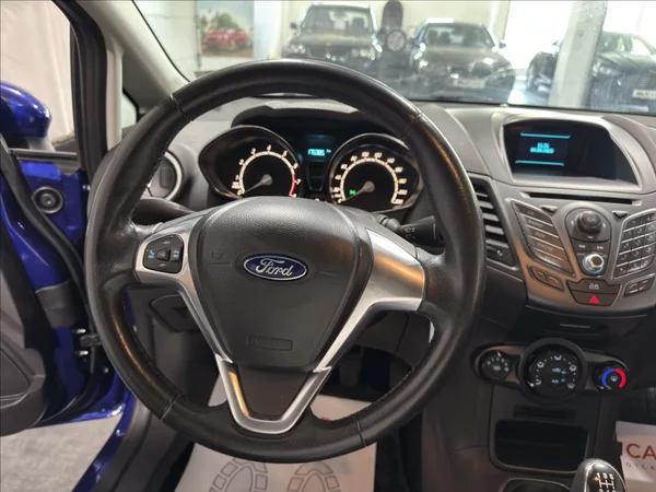 Ford Fiesta 1,0 i 1.MAJITEL ČIDLA KLIMA - foto 9