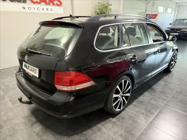 Volkswagen Golf 1,4 TSI VÝHŘEV KLIMA R18 ALU - foto 5