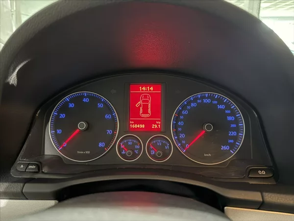 Volkswagen Golf 1,4 TSI VÝHŘEV KLIMA R18 ALU - foto 9