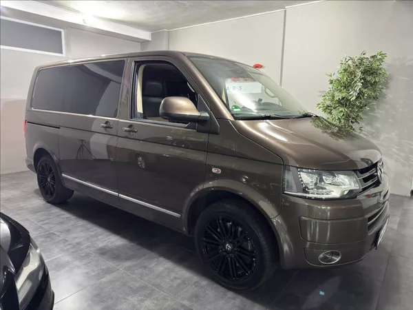 Volkswagen Multivan 2,0 TDI DSG 4M INDIVIDUAL - foto 36