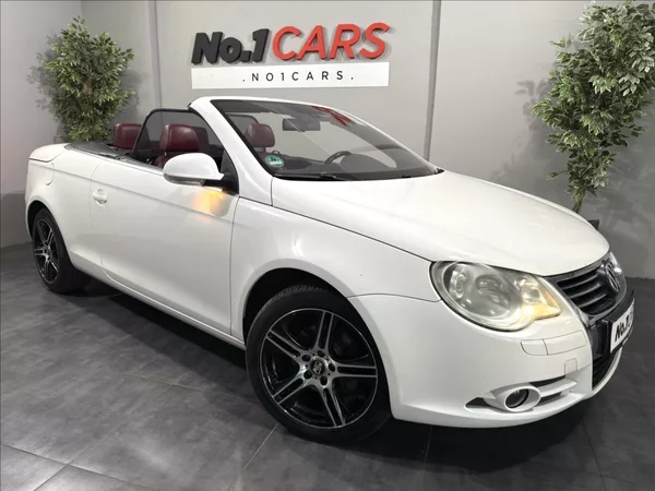 Volkswagen EOS 2,0 FSI ČERVENÁ KŮŽE BI-XEN
