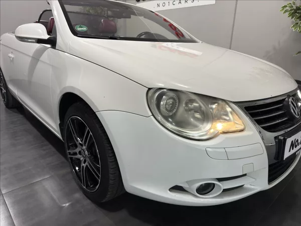 Volkswagen EOS 2,0 FSI ČERVENÁ KŮŽE BI-XEN - foto 25