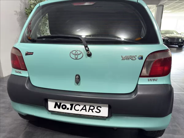 Toyota Yaris 1,0 VVT-i SLUŠNÝ STAV STK - foto 11