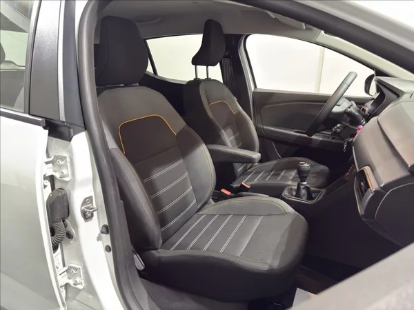 Dacia Sandero 1,0 TCe STEPWAY 1.MAJ ČR DPH - foto 20