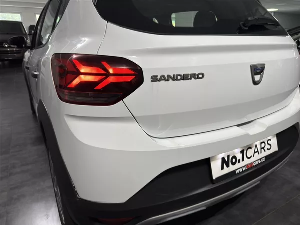 Dacia Sandero 1,0 TCe STEPWAY 1.MAJ ČR DPH - foto 22