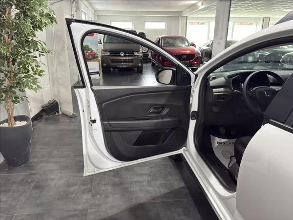 Dacia Sandero 1,0 TCe STEPWAY 1.MAJ ČR DPH - foto 6