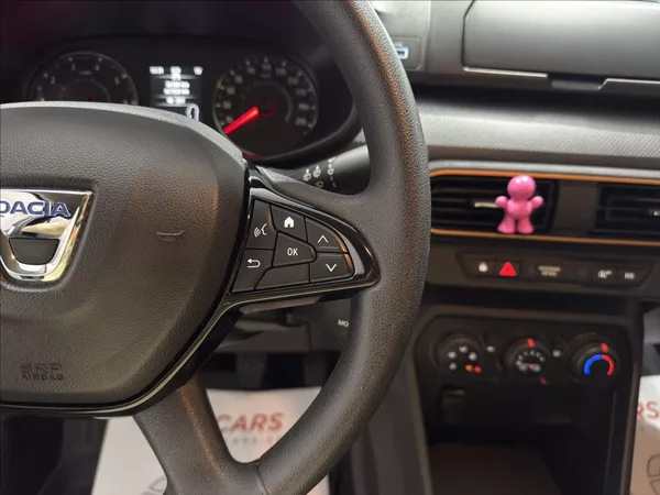 Dacia Sandero 1,0 TCe STEPWAY 1.MAJ ČR DPH - foto 9