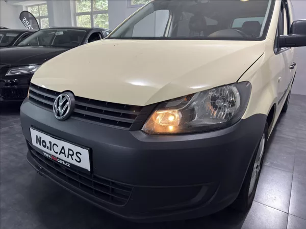 Volkswagen Caddy 1,6 TDI MAXI 7 MÍST SERVIS - foto 18