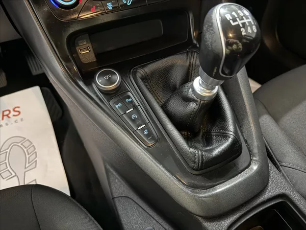 Ford Focus 0,9 EB VÝHŘEV ČIDLA ALU STK - foto 15