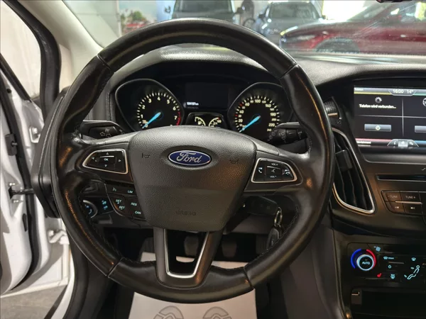 Ford Focus 0,9 EB VÝHŘEV ČIDLA ALU STK - foto 9