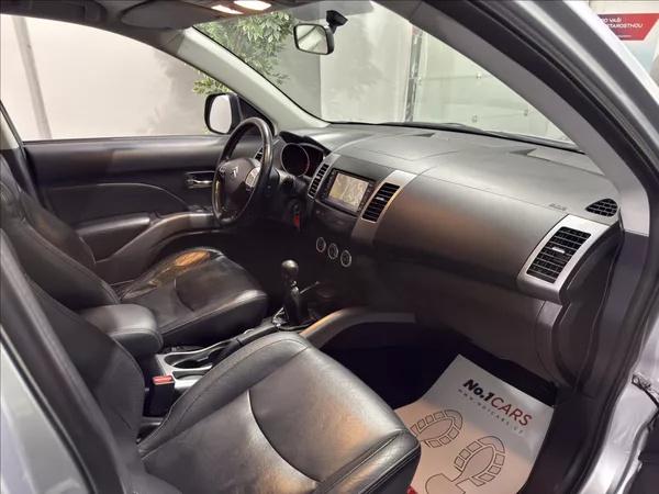 Citroën C-Crosser 2,2 HDI AWD EXCLUSIVE XENON - foto 15
