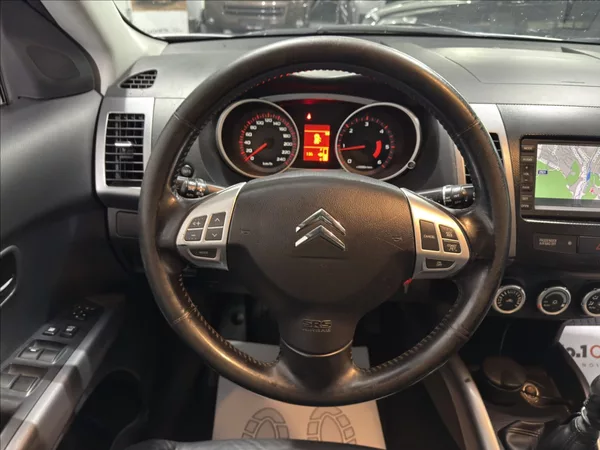 Citroën C-Crosser 2,2 HDI AWD EXCLUSIVE XENON - foto 20