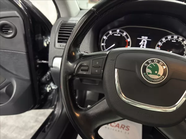Škoda Octavia 1,4 TSI 90KW XENON ELEGENACE - foto 11