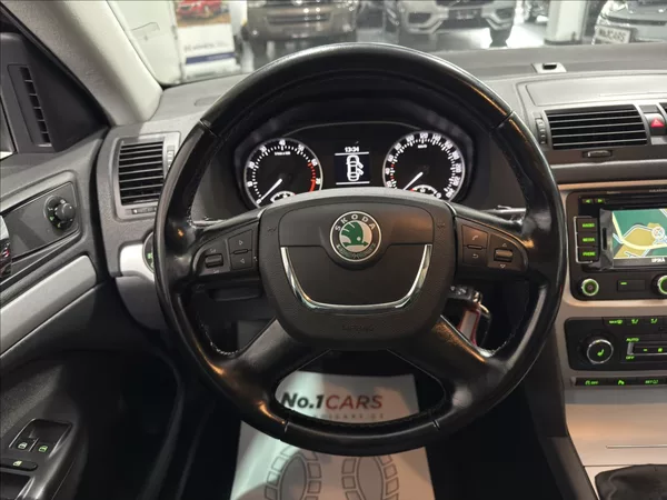 Škoda Octavia 1,4 TSI 90KW XENON ELEGENACE - foto 21
