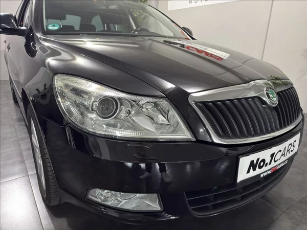 Škoda Octavia 1,4 TSI 90KW XENON ELEGENACE - foto 29