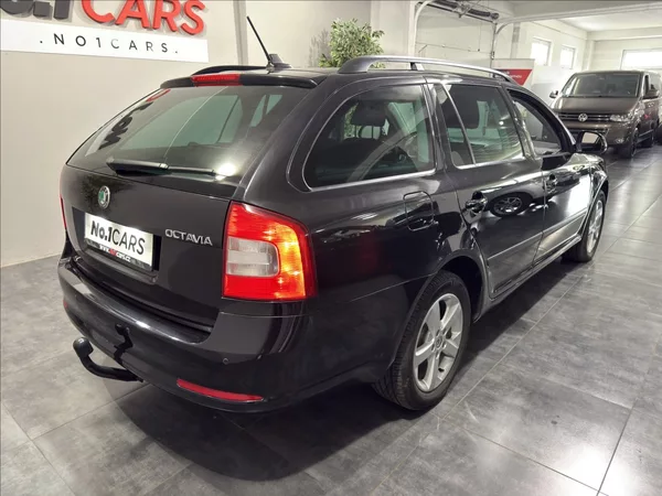 Škoda Octavia 1,4 TSI 90KW XENON ELEGENACE - foto 5