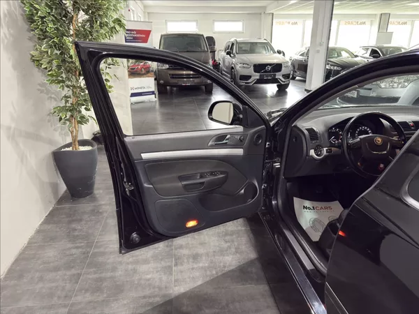 Škoda Octavia 1,4 TSI 90KW XENON ELEGENACE - foto 6