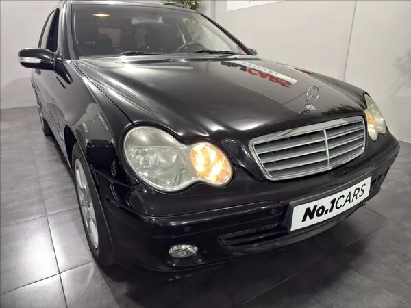 Mercedes-Benz Třídy C 1,8 200 KOMPRESOR STK 10/28 - foto 19