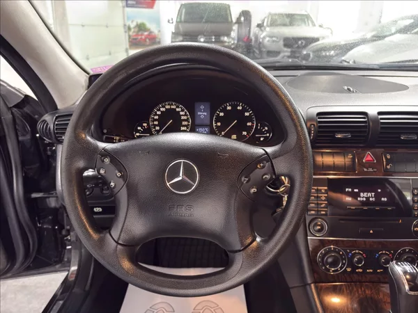 Mercedes-Benz Třídy C 1,8 200 KOMPRESOR STK 10/28 - foto 8