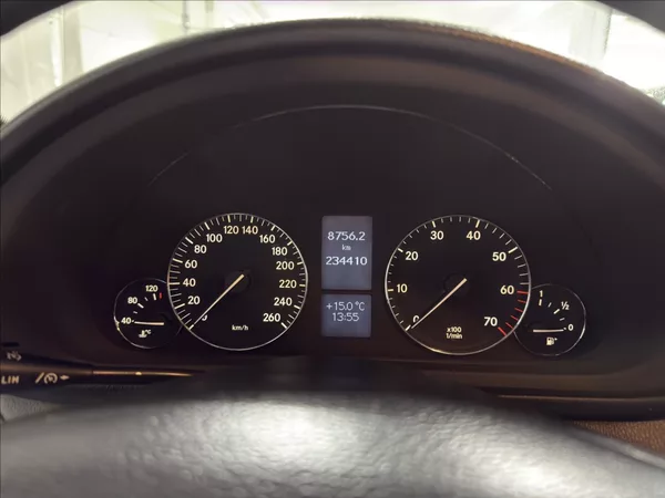 Mercedes-Benz Třídy C 1,8 200 KOMPRESOR STK 10/28 - foto 9