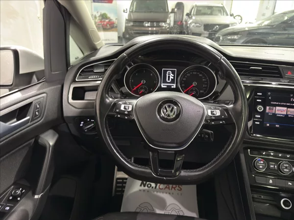Volkswagen Touran 1,6 TDI JOIN ACC PANORAMA - foto 21