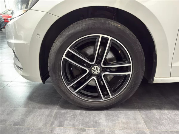 Volkswagen Touran 1,6 TDI JOIN ACC PANORAMA - foto 28