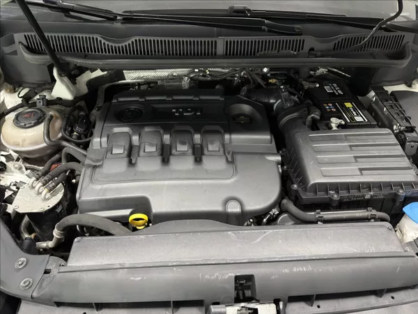 Volkswagen Touran 1,6 TDI JOIN ACC PANORAMA - foto 31