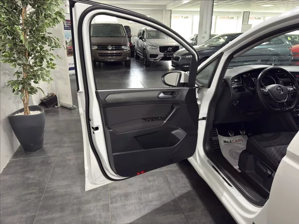 Volkswagen Touran 1,6 TDI JOIN ACC PANORAMA - foto 6