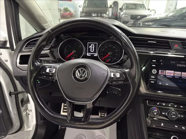 Volkswagen Touran 1,6 TDI JOIN ACC PANORAMA - foto 8