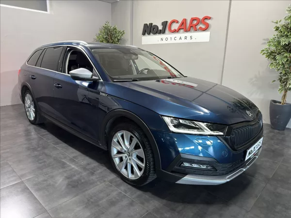 Škoda Octavia 2,0 TDI SCOUT 4X4 110KW HEAD - foto 2