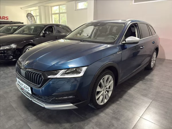 Škoda Octavia 2,0 TDI SCOUT 4X4 110KW HEAD - foto 3