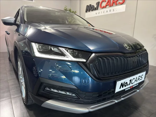 Škoda Octavia 2,0 TDI SCOUT 4X4 110KW HEAD - foto 35