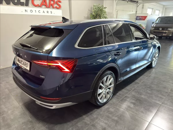 Škoda Octavia 2,0 TDI SCOUT 4X4 110KW HEAD - foto 5
