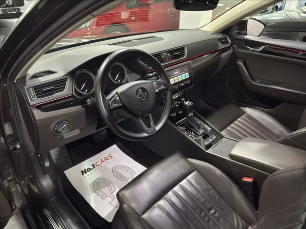 Škoda Superb 2,0 TDI DSG 4X4 140KW L&K - foto 10