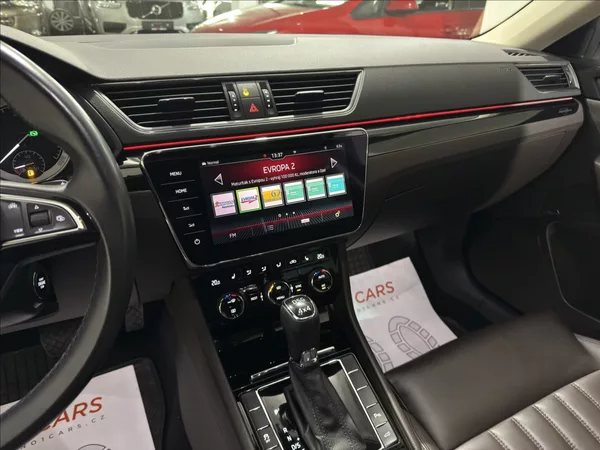 Škoda Superb 2,0 TDI DSG 4X4 140KW L&K - foto 16