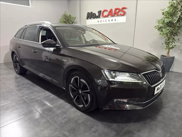 Škoda Superb 2,0 TDI DSG 4X4 140KW L&K - foto 2