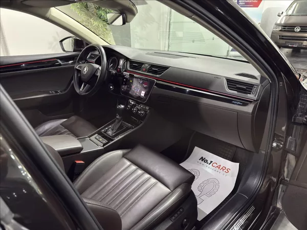 Škoda Superb 2,0 TDI DSG 4X4 140KW L&K - foto 23
