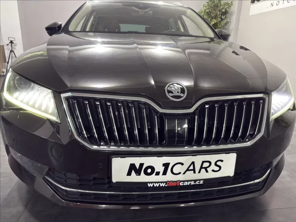 Škoda Superb 2,0 TDI DSG 4X4 140KW L&K - foto 39