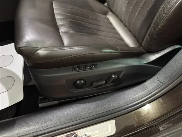 Škoda Superb 2,0 TDI DSG 4X4 140KW L&K - foto 9