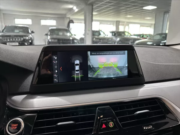 BMW Řada 5 2,0 530E PLUG-IN FULL LED TO - foto 12