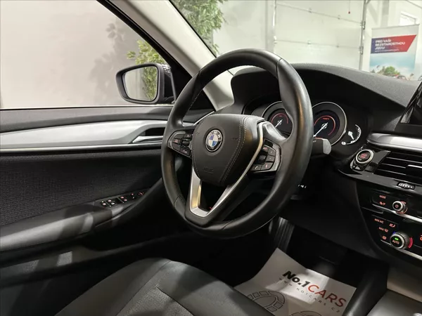 BMW Řada 5 2,0 530E PLUG-IN FULL LED TO - foto 19